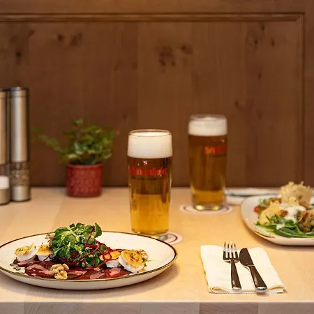 Schattenhofer Braugasthof Hotel
