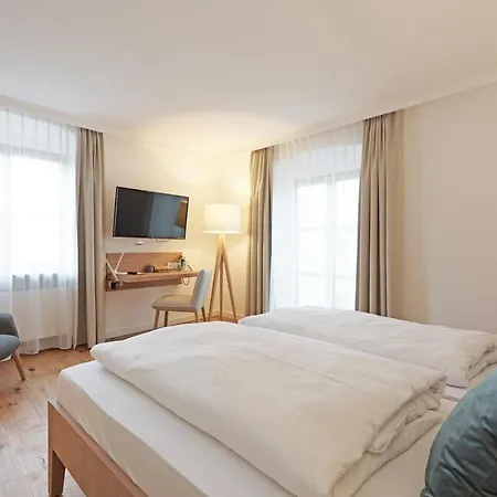 Schattenhofer Braugasthof 3*
