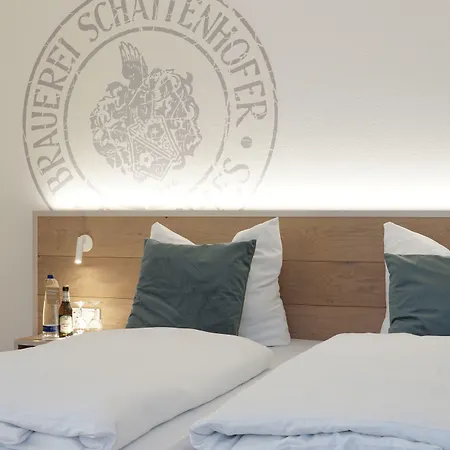 Schattenhofer Braugasthof Hotell 3*