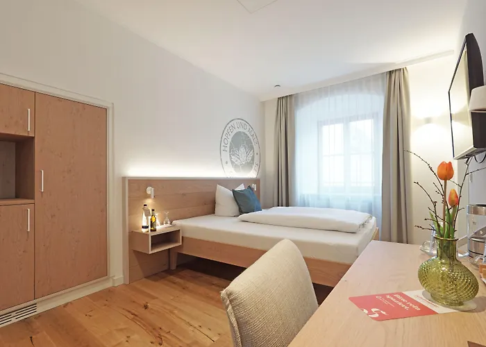 Schattenhofer Braugasthof Hotel 3*