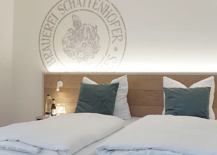 Schattenhofer Braugasthof Hotel 3*