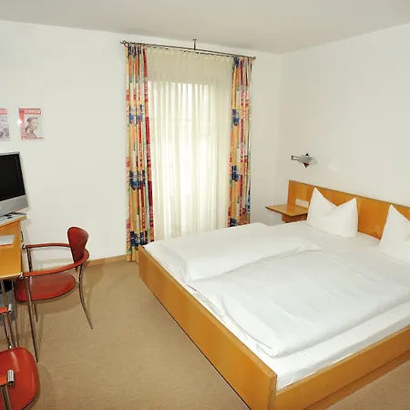 Schattenhofer Braugasthof Otel