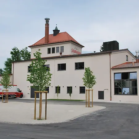 Schattenhofer Braugasthof מלון בילנגריס
