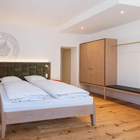 Schattenhofer Braugasthof Otel 3*