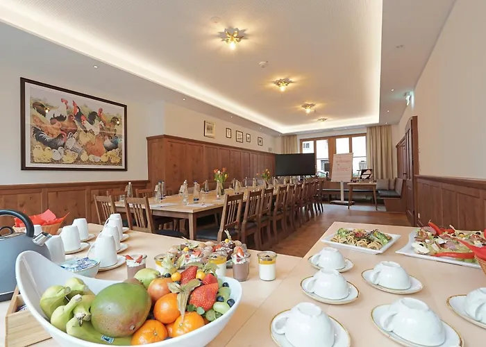 Отель Schattenhofer Braugasthof